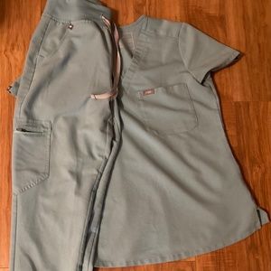 Figs Scrub Set - Seaglass